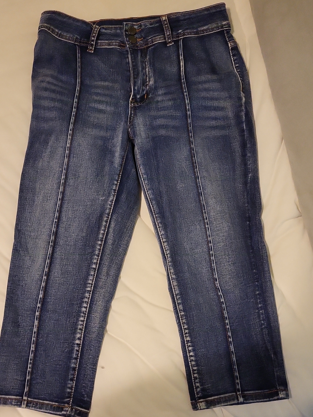 Roswear denim capri pants